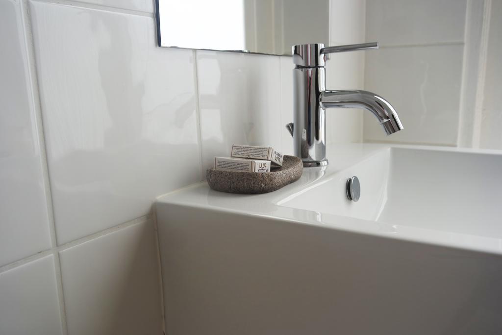 Alberti - Bed&Bike Rotterdam Rum bild